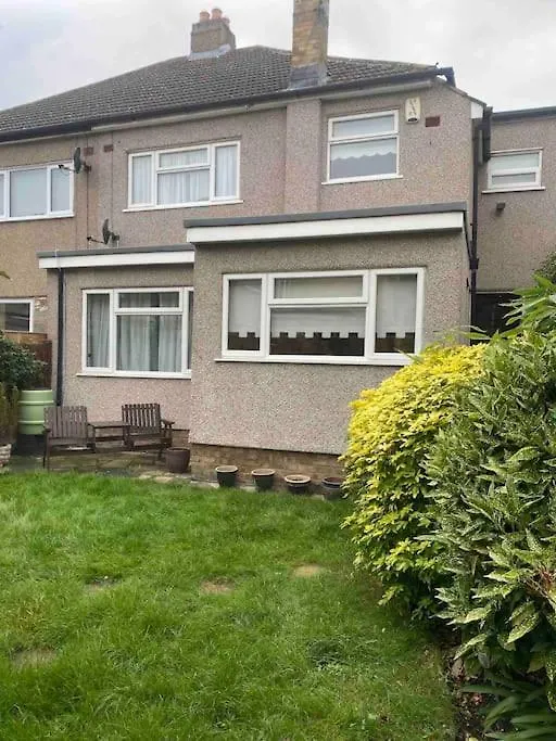 Bexleyhealth Town Center 5 Bedroom Luxurious Home Bexleyheath